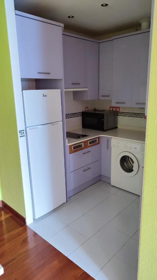 Апартаменты Apartamento Con Piscinas Кастро-Урдиалес Экстерьер фото